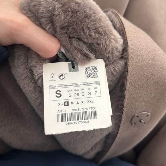 Reversible Coat - Picture 6 of 6